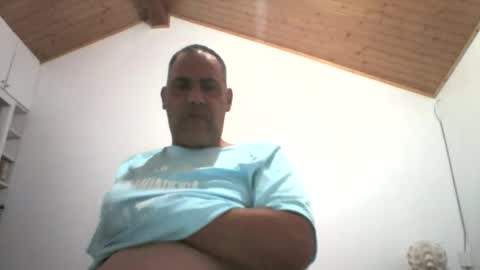 Snapshot of scubi007 chatting on 19, 10, 2025 scubi007 online show from 19, 10, 2025