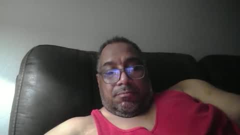 Snapshot of sdblkmale2131 chatting on 7, 10, 2025 sdblkmale2131 online show from 7, 10, 2025