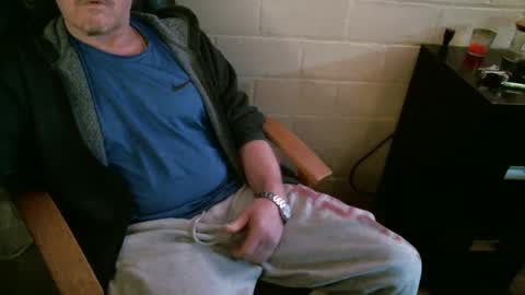 eating pussy  sucking dick online show from 5, 1, 2025