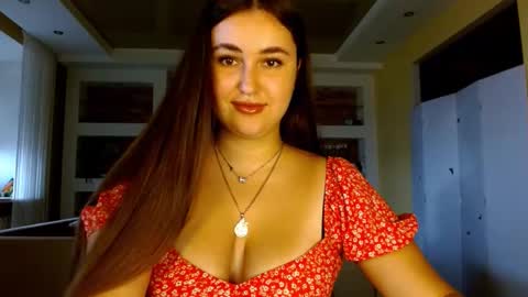 Snapshot of sea_cocktail chatting on 8, 11, 2025 Elizabeth online show from 8, 11, 2025