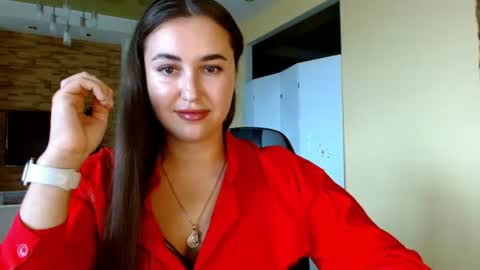 Elizabeth  online show from 9, 7, 2026