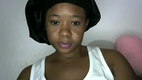 Snapshot of seanicce chatting on 18, 11, 2025 Seanice online show from 18, 11, 2025