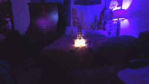 Snapshot of seanlydo chatting on 21, 10, 2025 SeanWadGodDamn online show from 21, 10, 2025