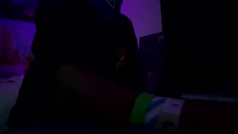 Snapshot of seanlydo chatting on 2, 11, 2025 SeanWadGodDamn online show from 2, 11, 2025