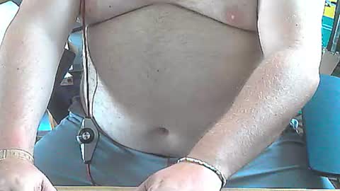 Snapshot of seathrough chatting on 22, 6, 2026 Falco J online show from 22, 6, 2026