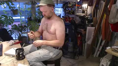 Snapshot of seattlemanwhore chatting on 7, 7, 2026 Seattlemanwhore online show from 7, 7, 2026