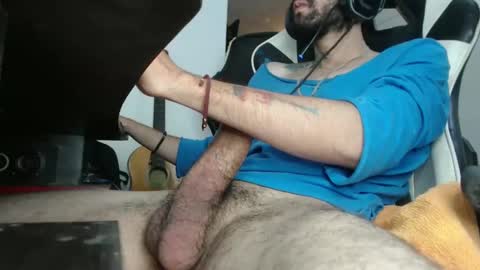 sebas21cm1 online show from 13, 1, 2025