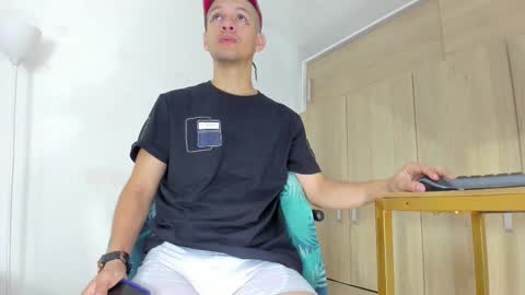 Sebastian online show from 18, 1, 2026