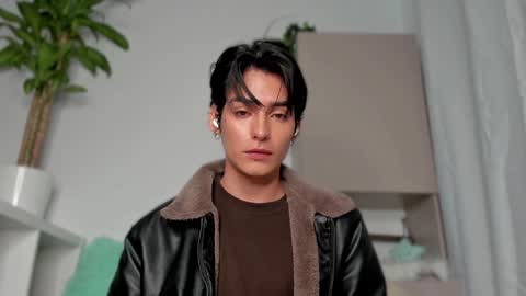 sebastian online show from 27, 1, 2025