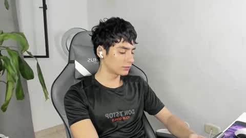 sebastian online show from 19, 1, 2026