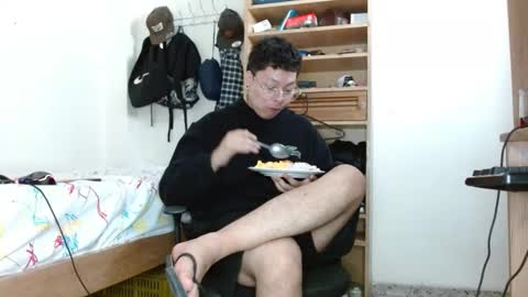 Sebas online show from 13, 2, 2025