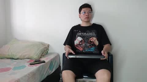 Sebas online show from 3, 3, 2025