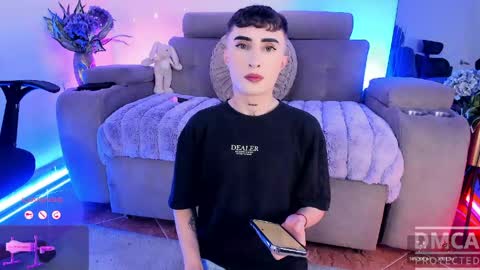     .  INDEPENDENT MODEL online show from 17, 4, 2026