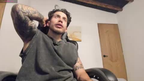 Lucian Sinclair online show from 26, 6, 2026