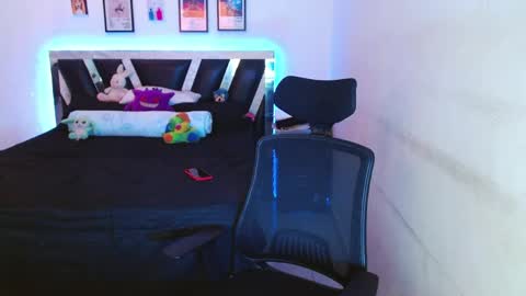 Sebas online show from 6, 3, 2026