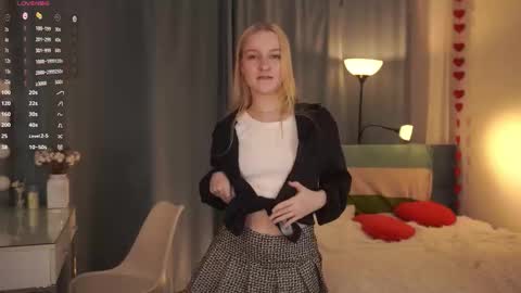 Rina online show from 10, 10, 2025