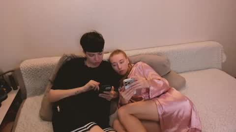 Amanda and  pair in a real life we love each other but can play with you online show from 24, 5, 2026