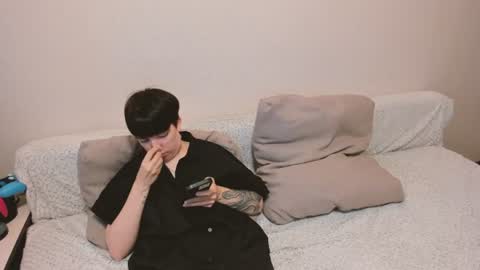 Amanda and  pair in a real life we love each other but can play with you online show from 5, 7, 2026