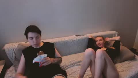 Amanda and  pair in a real life we love each other but can play with you online show from 8, 7, 2026