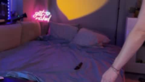 Snapshot of secret_lovers1 chatting on 10, 4, 2026 Secret Lovers online show from 10, 4, 2026
