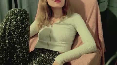 Anni online show from 14, 10, 2025