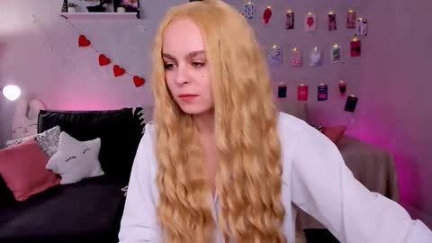 Vivien online show from 3, 3, 2026