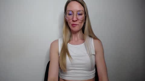 secretcandy222 online show from 11, 2, 2026