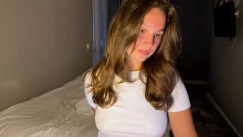 Snapshot of secretnaya_girl chatting on 10, 7, 2026 Alina online show from 10, 7, 2026