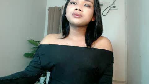 Snapshot of seductivedeluxe69 chatting on 8, 7, 2026 Deluxe online show from 8, 7, 2026