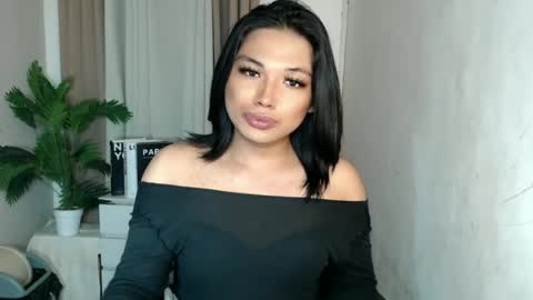 Snapshot of seductivedeluxe69 chatting on 28, 7, 2026 Deluxe online show from 28, 7, 2026