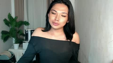 Snapshot of seductivedeluxe69 chatting on 29, 7, 2026 Deluxe online show from 29, 7, 2026
