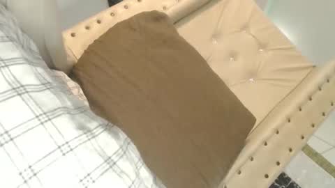 Snapshot of seductivegoddessslut chatting on 2, 10, 2025 Ivy online show from 2, 10, 2025