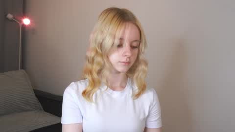 Snapshot of seebunny chatting on 1, 6, 2026 See Its honey bunny im Lana online show from 1, 6, 2026