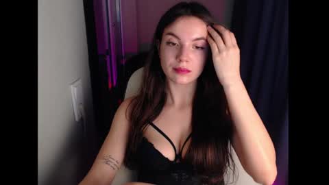 Emily online show from 11, 3, 2025