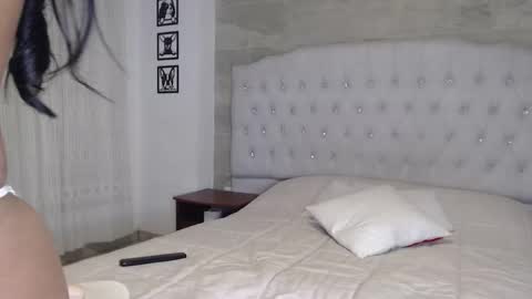 seleena__ online show from 9, 2, 2025