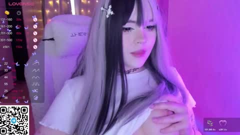 Selena  online show from 10, 3, 2026