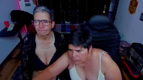 Snapshot of selena_ferreira chatting on 29, 10, 2025 Selena online show from 29, 10, 2025