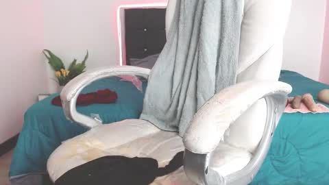 Selena online show from 27, 1, 2025