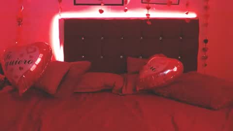 Selena online show from 14, 2, 2025