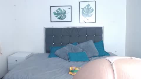 Selena online show from 15, 11, 2025