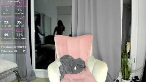 Selena online show from 27, 2, 2025