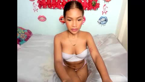 Snapshot of selena_sexi1 chatting on 11, 9, 2025 selena_sexi1 online show from 11, 9, 2025