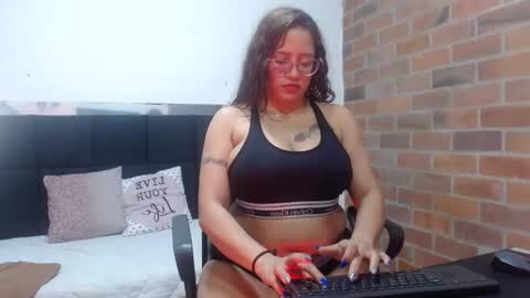 Selena online show from 10, 10, 2025