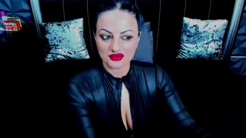 Selene online show from 22, 2, 2025