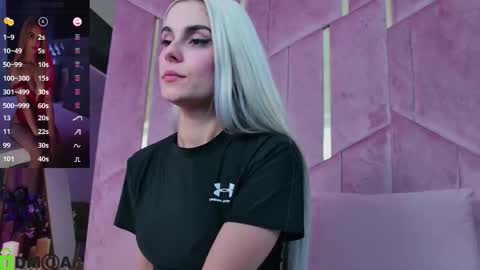 Selena online show from 18, 9, 2025