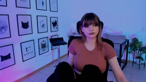 Selena ntmy online show from 5, 3, 2025