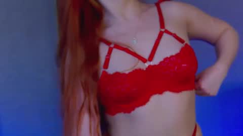 SelenaHanson online show from 20, 2, 2025