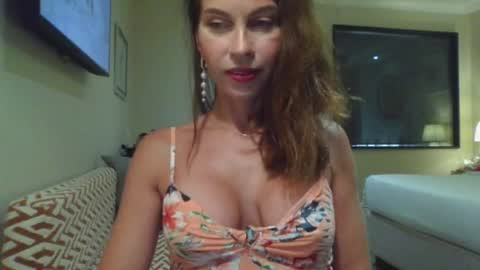 Snapshot of selenarase chatting on 21, 6, 2026 selenarase online show from 21, 6, 2026