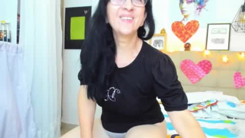 Selene  online show from 17, 2, 2025