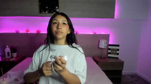 Snapshot of selene_rushe chatting on 6, 5, 2026 selene rushe online show from 6, 5, 2026